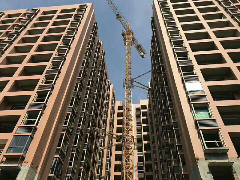 厚街【金海嘉園】年前靚盤來(lái)襲 空中花園室內(nèi)停車場(chǎng)